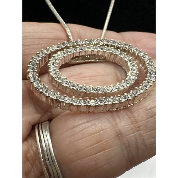 Premier Designs Duet Crystal Pendant Silver Tone Necklace 19” Snake Chain - Picture 3 of 11